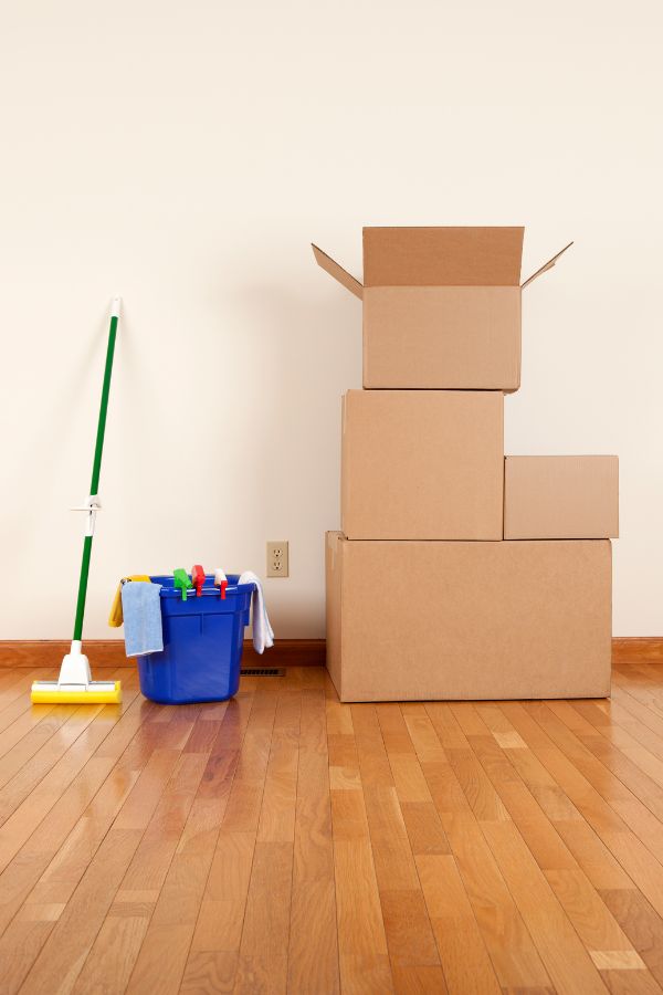 Umzüge Düsseldorf - Fares Entrümpelungsservice - Düsseldorf - Entrümpelung - Haushaltsauflösung - Betriebsauflösung - Transporte - Umzüge